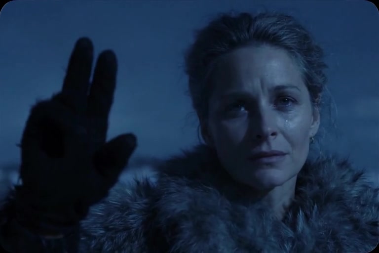 LTX drifted: a tearful close-up in a fur collar, not the huskies we asked for.